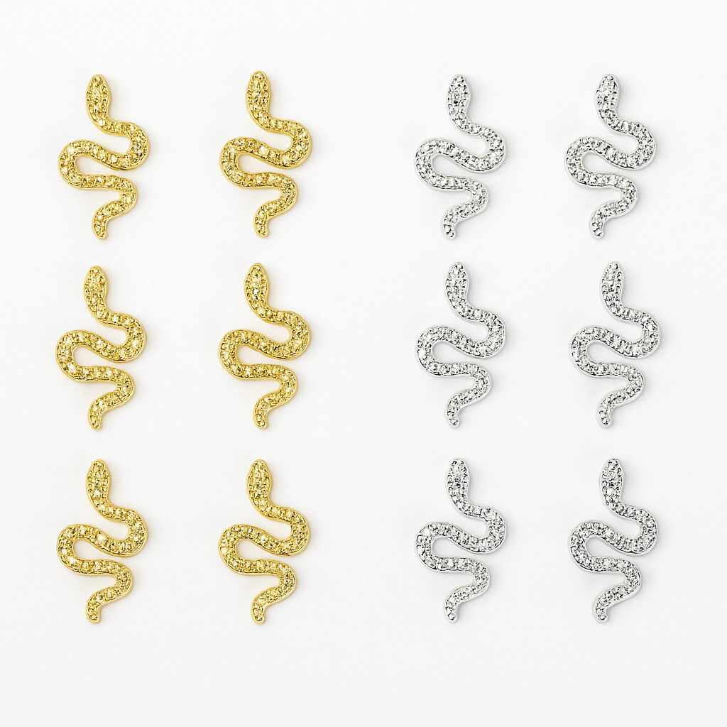 3D Snake Nail Charms (Gold / Silver – 10pcs)