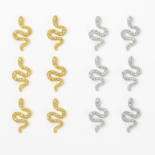 3D Snake Nail Charms (Gold / Silver – 10pcs)