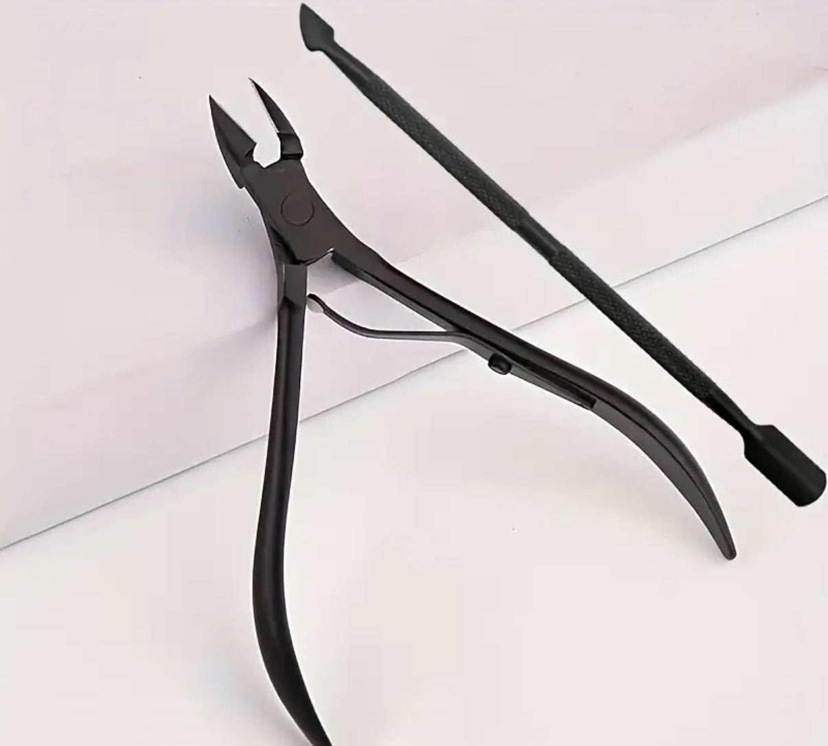 Matte Black Cuticle Nipper & Pusher Set