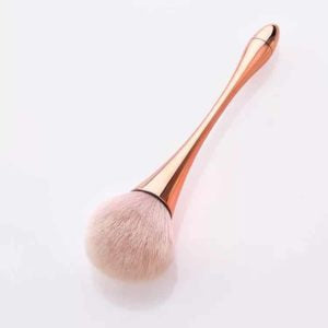 Golden Hour Nail Dust Brush